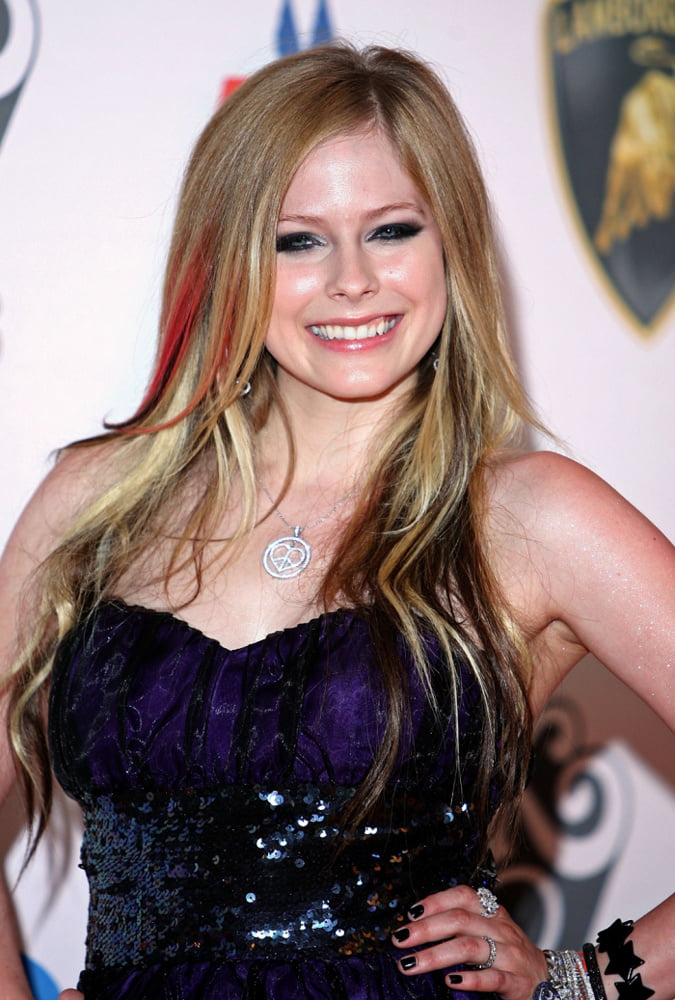 Avril Lavigne #103249165
