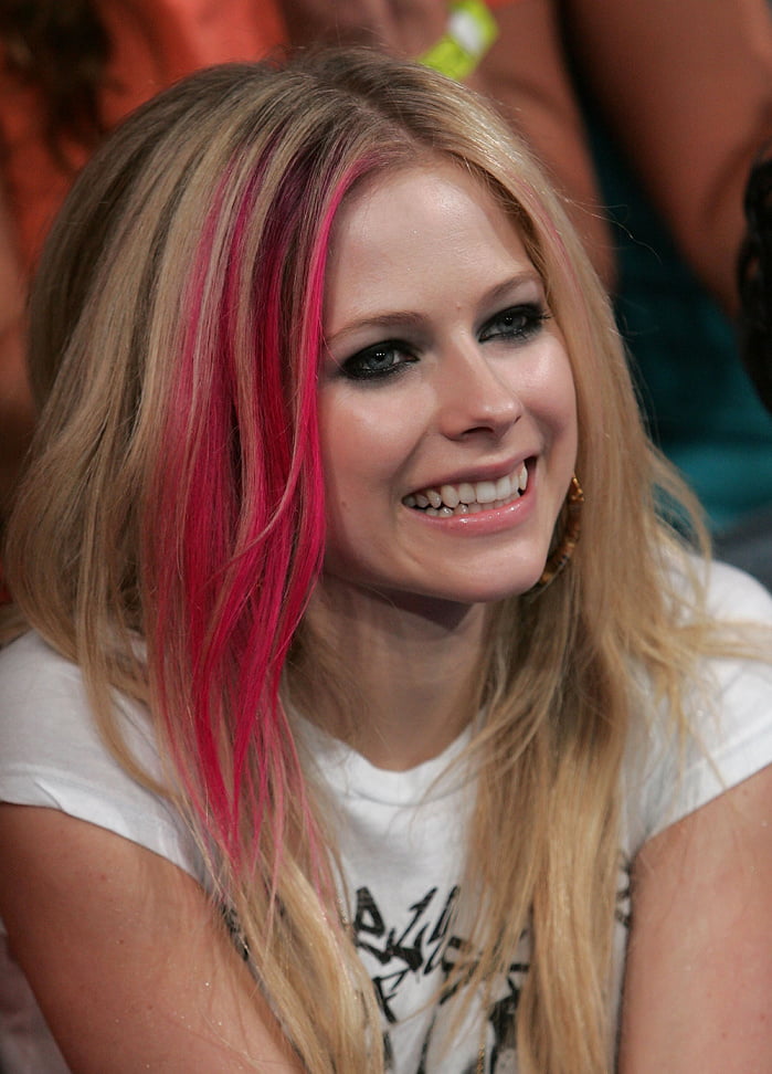 Avril Lavigne #103249221