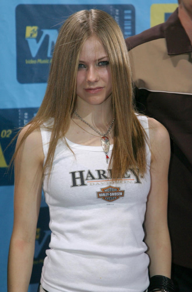 Avril Lavigne #103249231