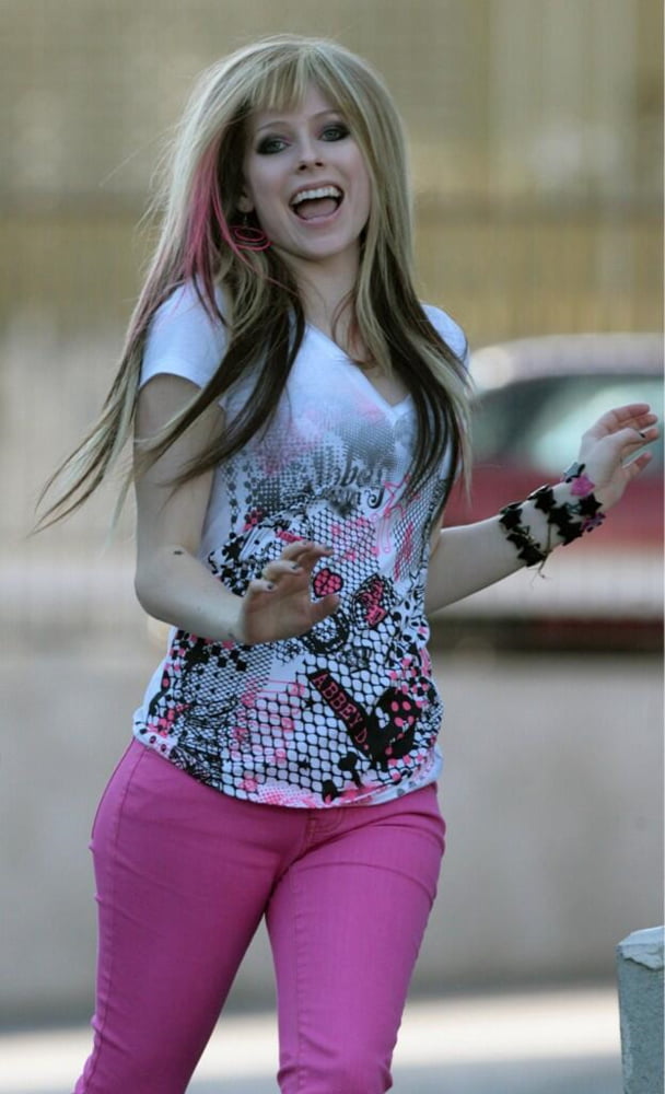 Avril Lavigne #103249291