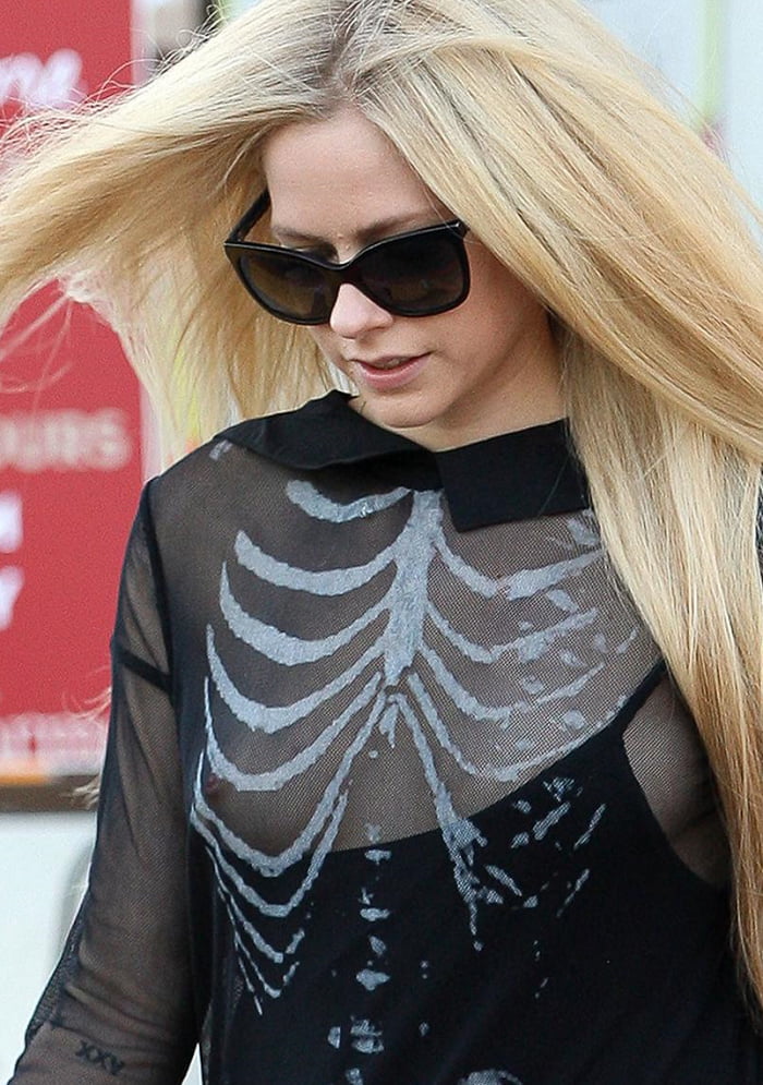 Avril Lavigne #103249299