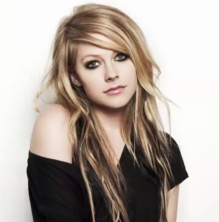Avril Lavigne #103249336