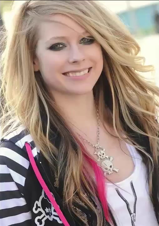 Avril Lavigne #103249340