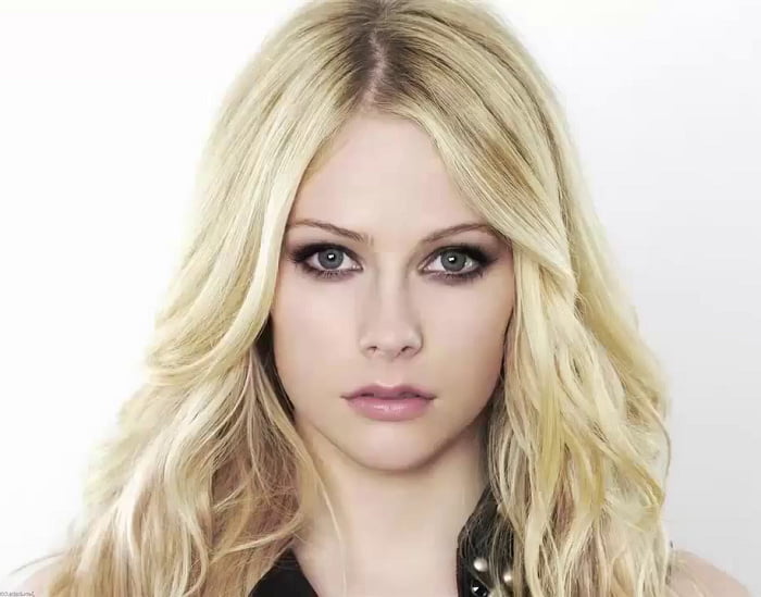 Avril Lavigne #103249344