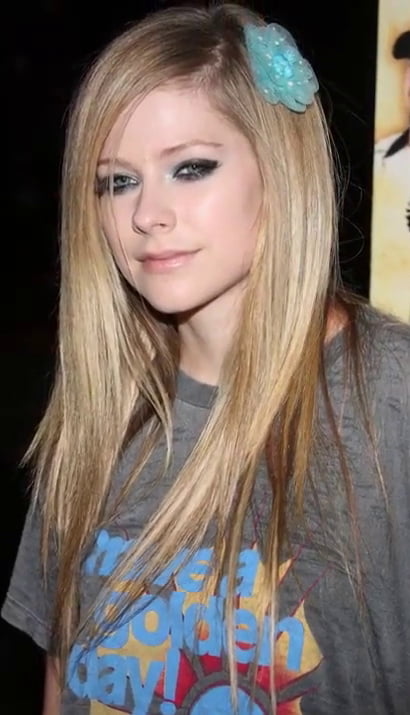 Avril lavigne
 #103249378