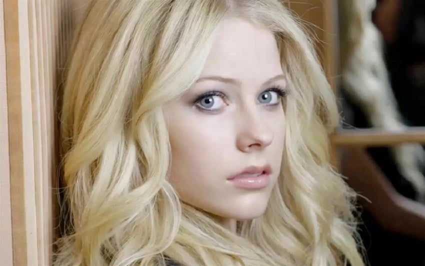 Avril Lavigne #103249410