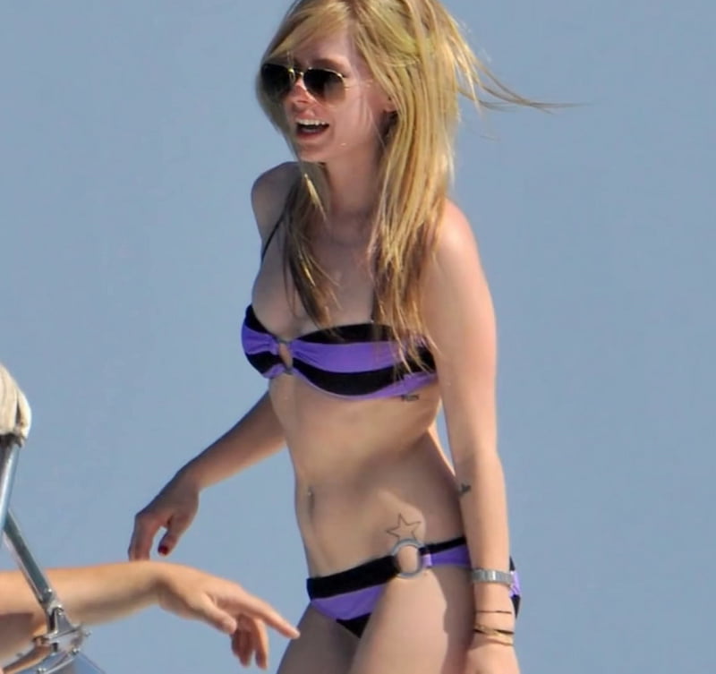 Avril Lavigne #103249428