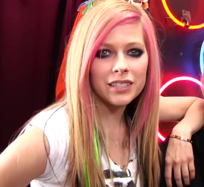 Avril Lavigne #103249474