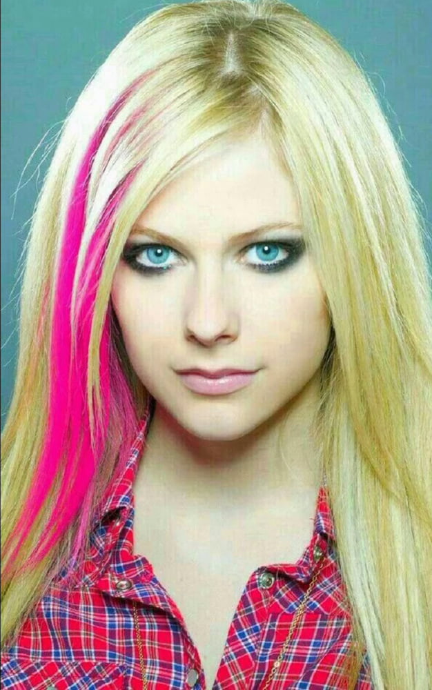 Avril Lavigne #103249528