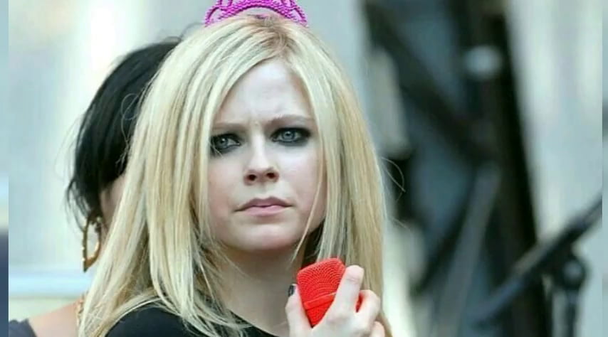 Avril Lavigne #103249559