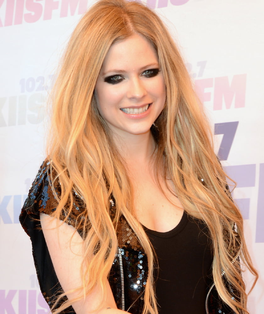 Avril Lavigne #103249667