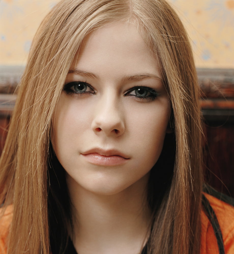 Avril Lavigne #103249675