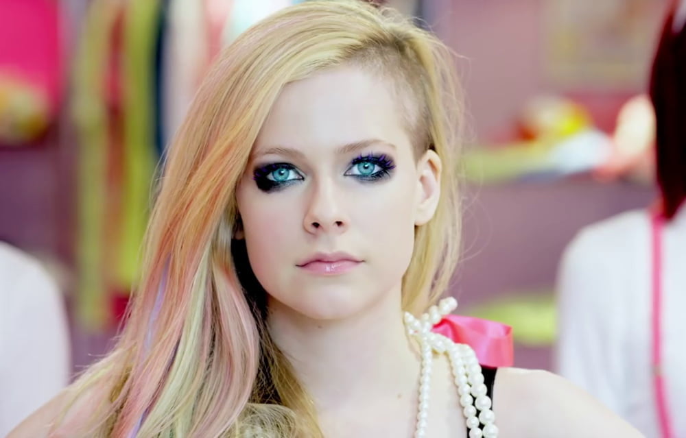 Avril Lavigne #103249777