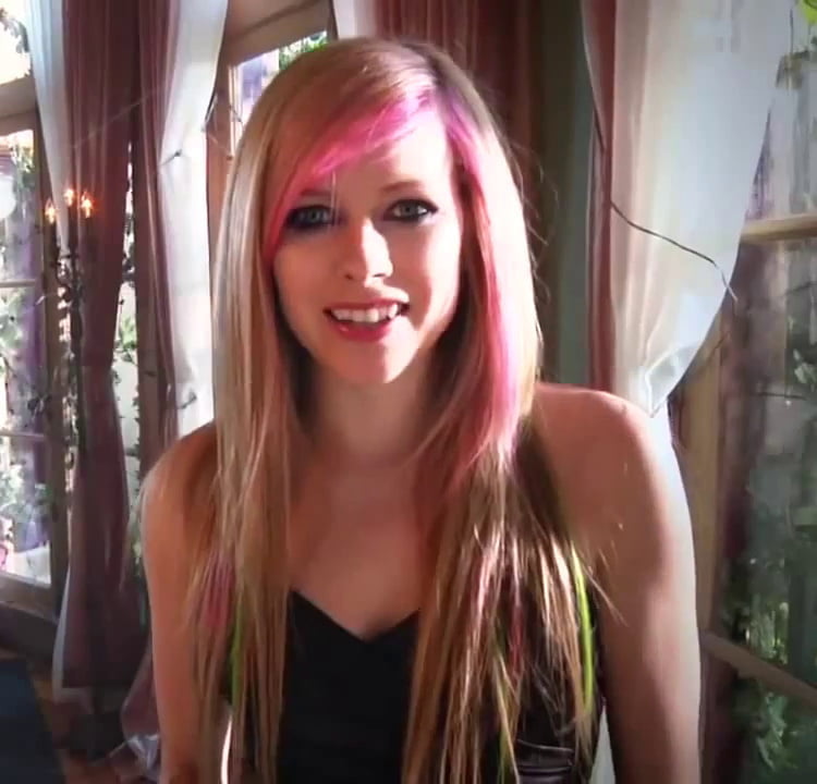 Avril Lavigne #103249784