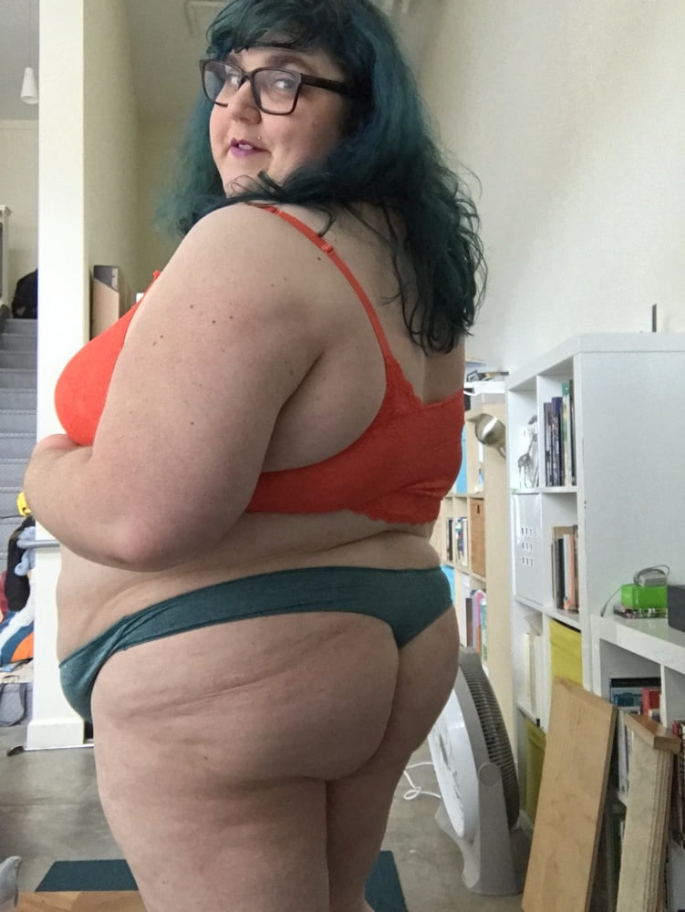 Hoodyman SSBBW 347 : Perfect fat pigs . #88604281