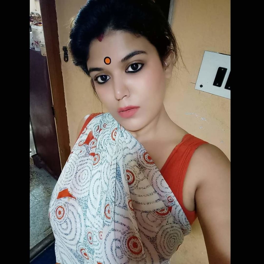 Sexy Bengali Bhabi
 #88518237