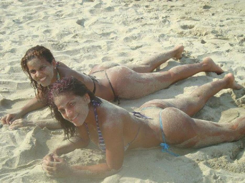 Mix de culos de venezolanas en bikini puticas ricas
 #80583369