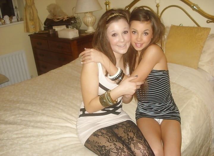 Wank Bank Babes 18 #103414462