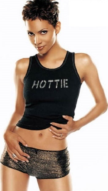 Halle Berry #82072581