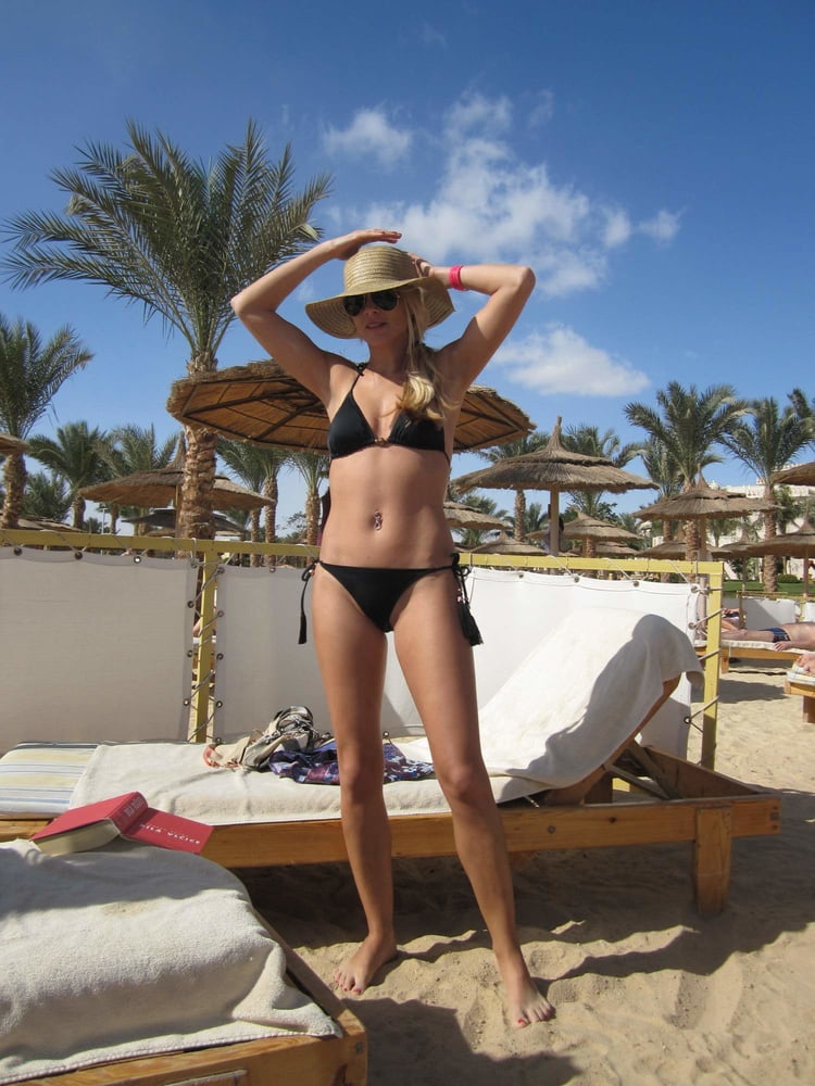 amateur on vacation! #103165034