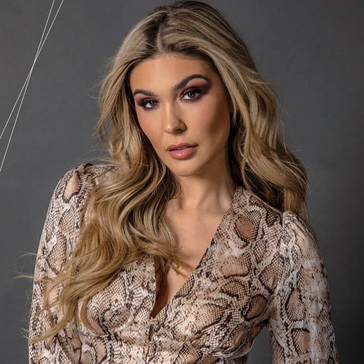 Cathy kelly wwe
 #106377855