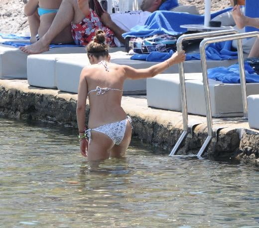 Serenay sarikaya sexy türkisch blondes Mädchen
 #94783105