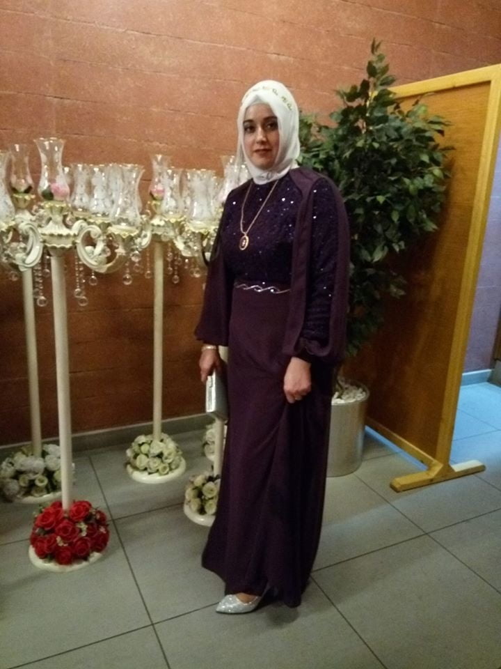 Musulmano hijab turco
 #88608179