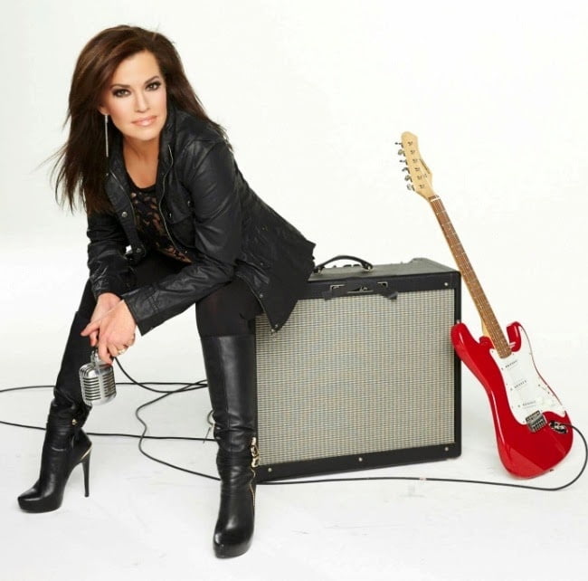 Female Celebrity Boots &amp; Leather - Robin Meade #99978933