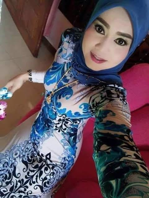 Ibu yang cantik #80573684