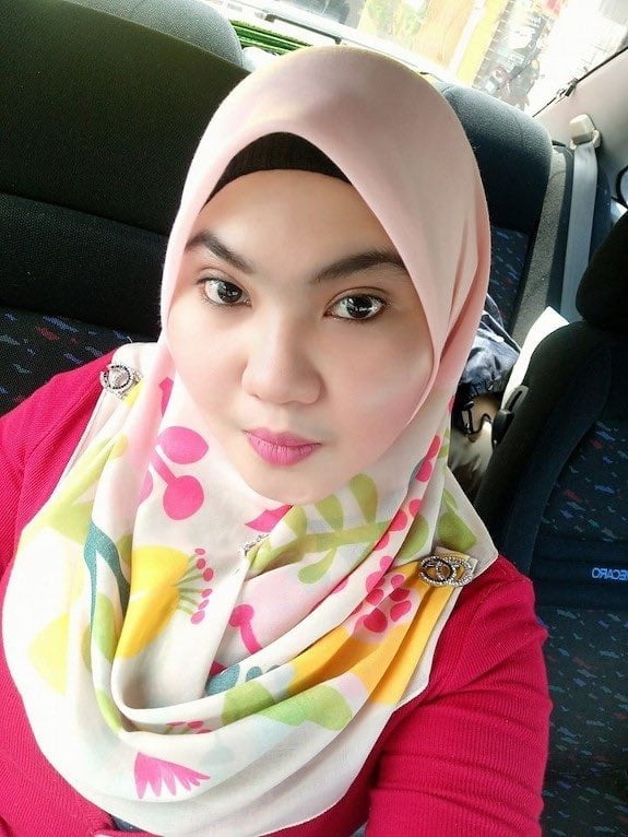 Ibu yang cantik #80573822