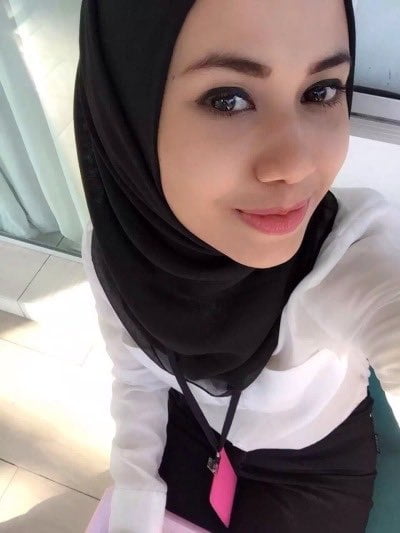 Ibu yang cantik #80573876