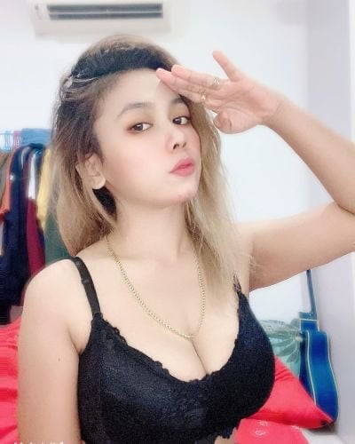 Ibu yang cantik #80573882