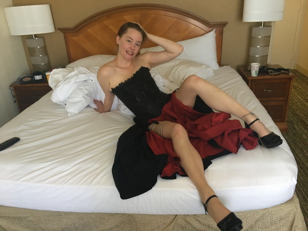 Stockingtop 19
 #80381072