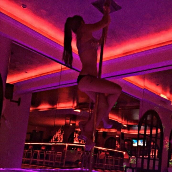 Jel imao neko iskustva sa ovom kurvom ? #91760516