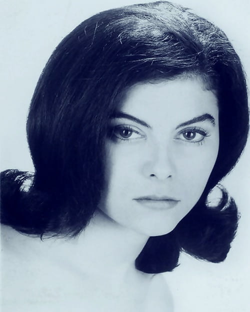 Una celebridad favorita--adrienne barbeau
 #101768005