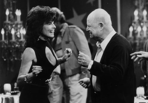 Una celebridad favorita--adrienne barbeau
 #101768066