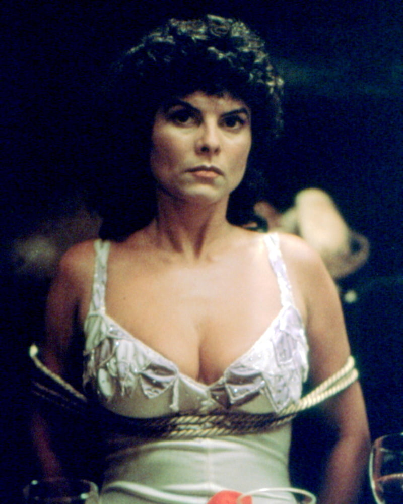 Una celebridad favorita--adrienne barbeau
 #101768128