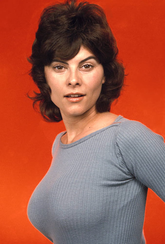Una celebridad favorita--adrienne barbeau
 #101768152