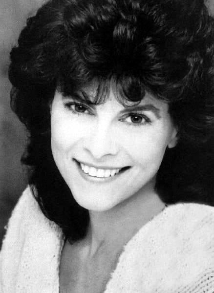 Una celebridad favorita--adrienne barbeau
 #101768314
