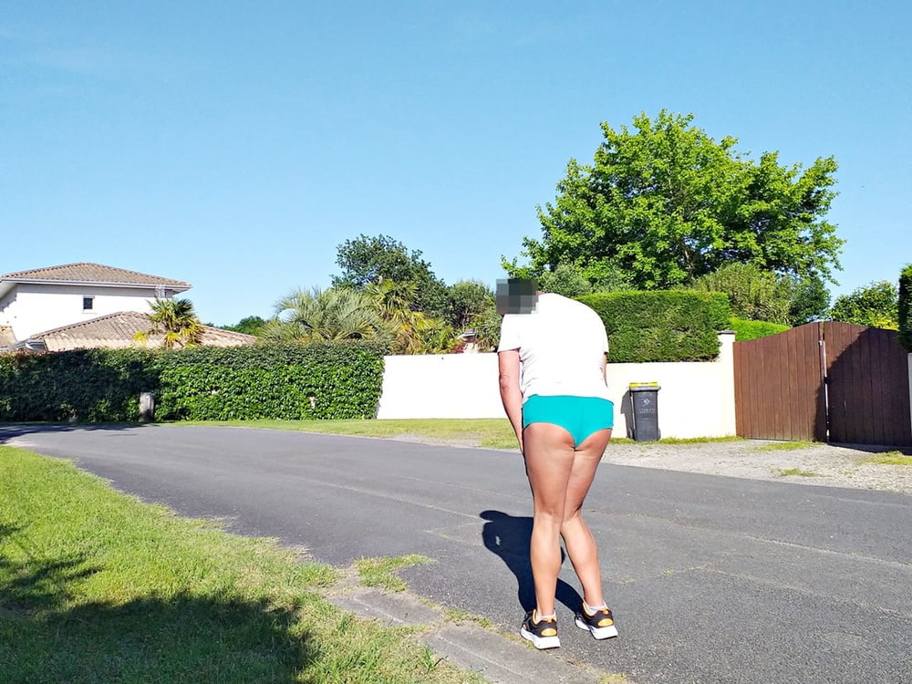 Nat092 la pute en microshort
 #91115274