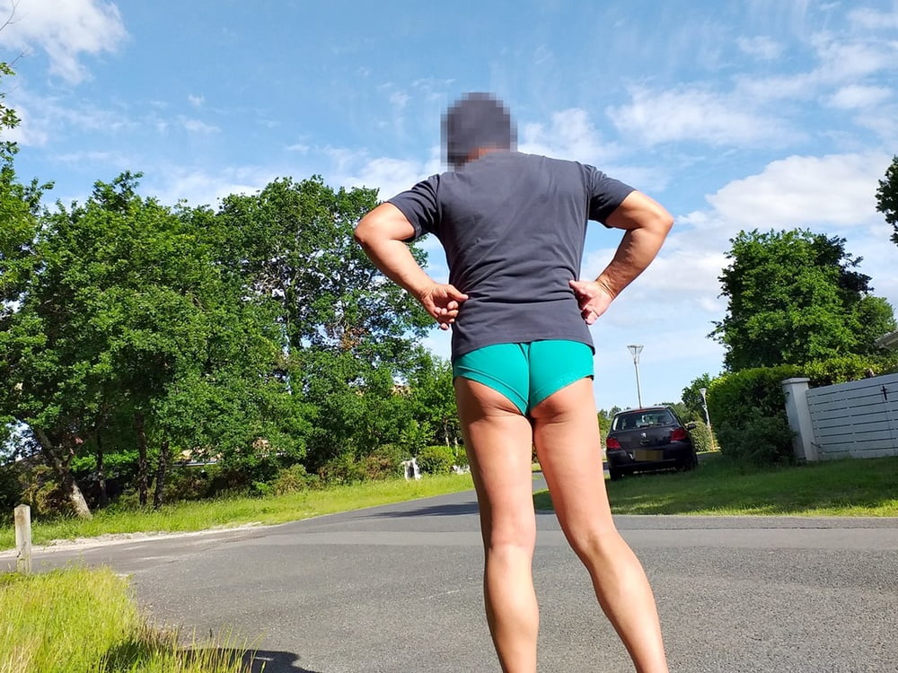 Nat092 la pute en microshort
 #91115277