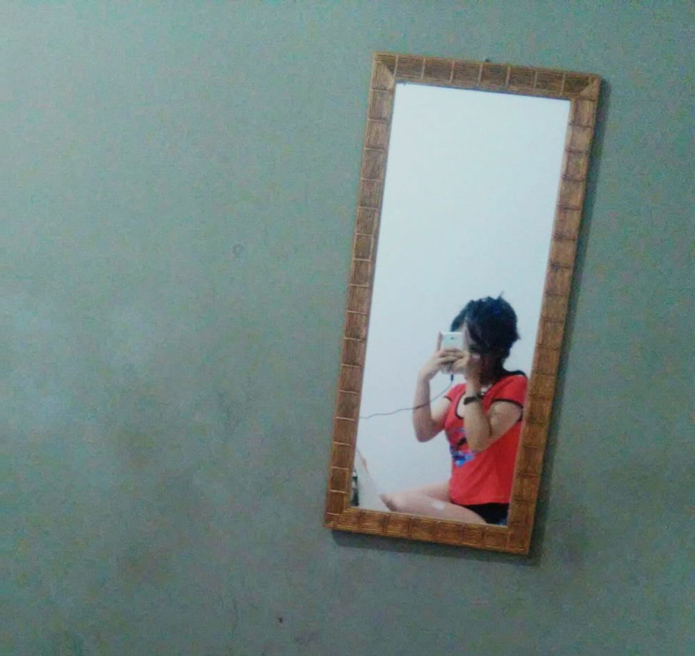 SOMEONES CRUSHING EXPERIENCE STATE PICS
 #102235367