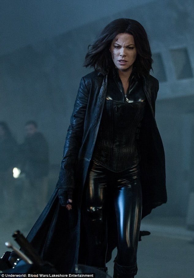 Kate beckinsale fit as fuck 2
 #102780211