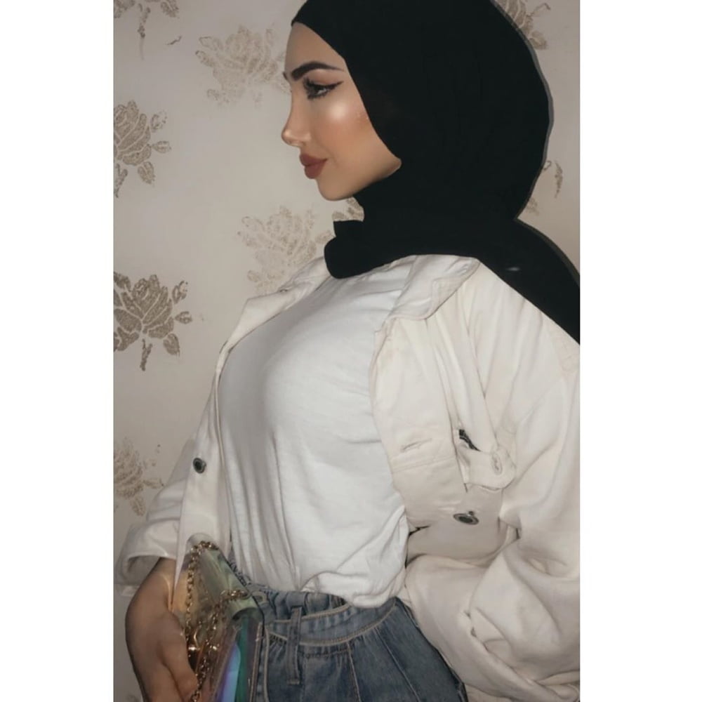 Hot libanais hijab ladys de instagram
 #90786616