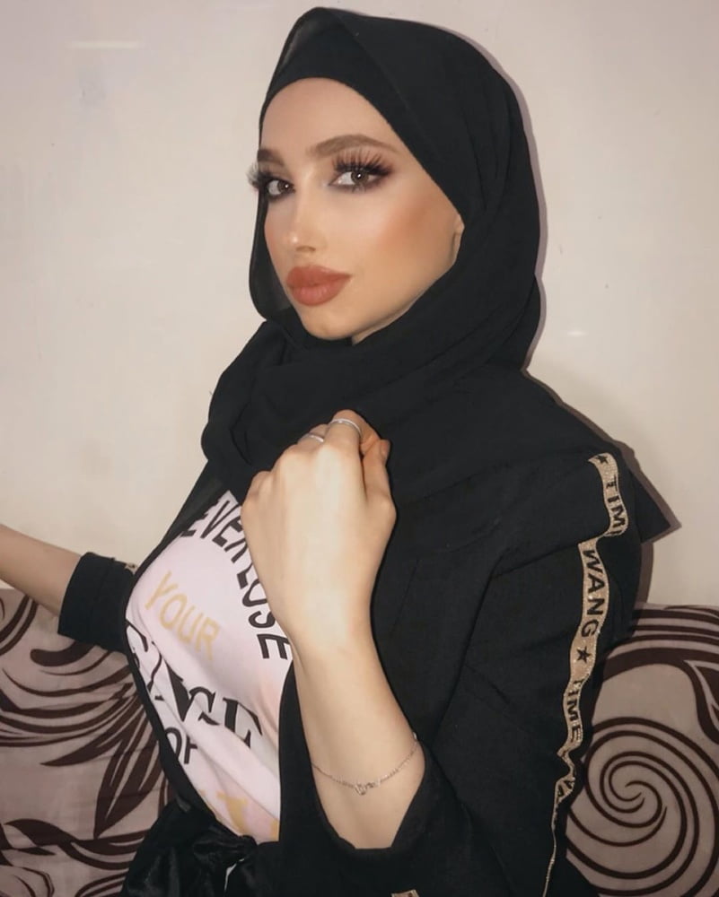 Hot libanais hijab ladys de instagram
 #90786621