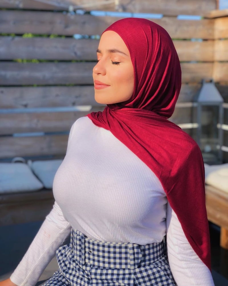 Hot libanais hijab ladys de instagram
 #90786627