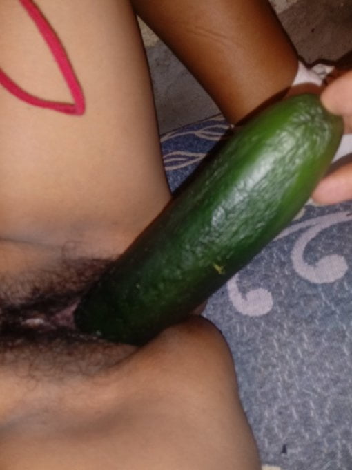 Mis putitas
 #96975028