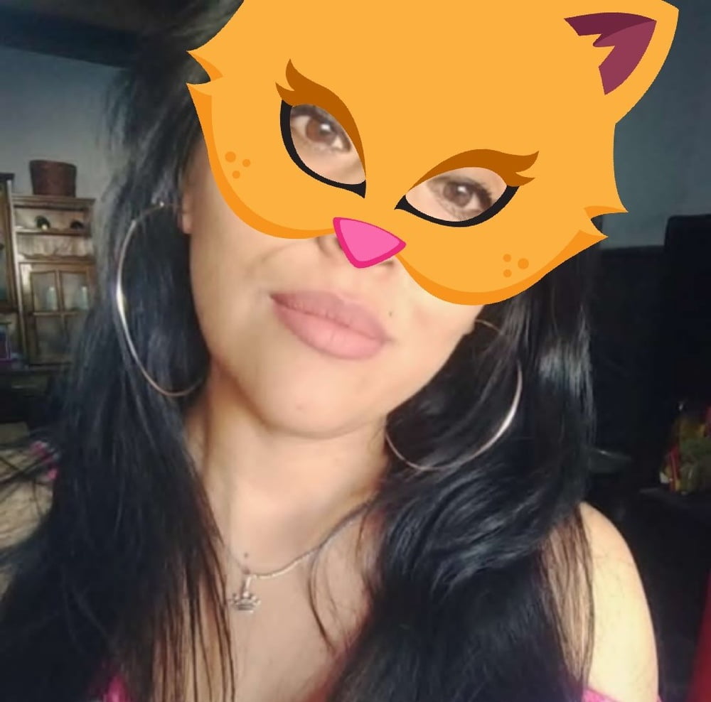 Mis putitas
 #96975598