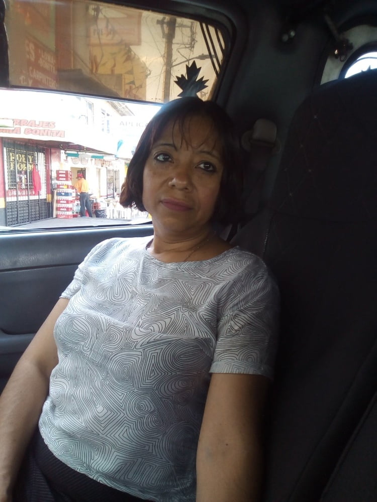 Mis putitas
 #96975874