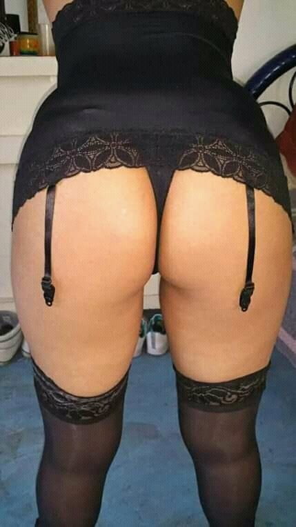 Mis putitas
 #96976185